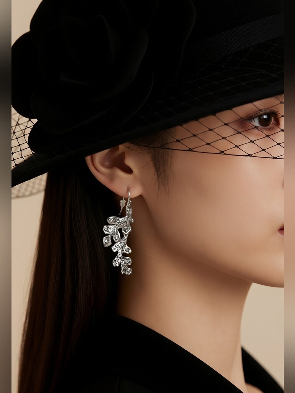 NWT NADINE WEST Intricate Silver Oak Leaf Drop Earrings ~1 1/2"